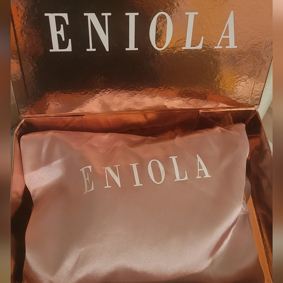 NEW Eniola "Kristy" Blonde Human Hair Wig - Picture 15 of 17